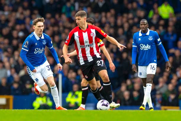 打下了更为 打下了更为