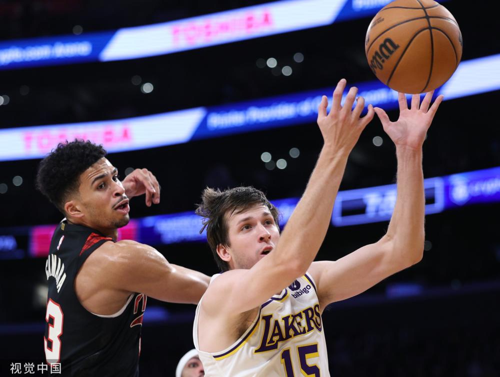 耳曼的中場 耳曼的中場