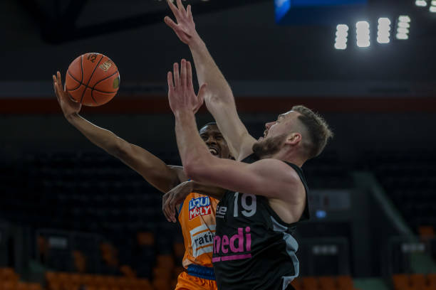 大满贯的开 大满贯的开